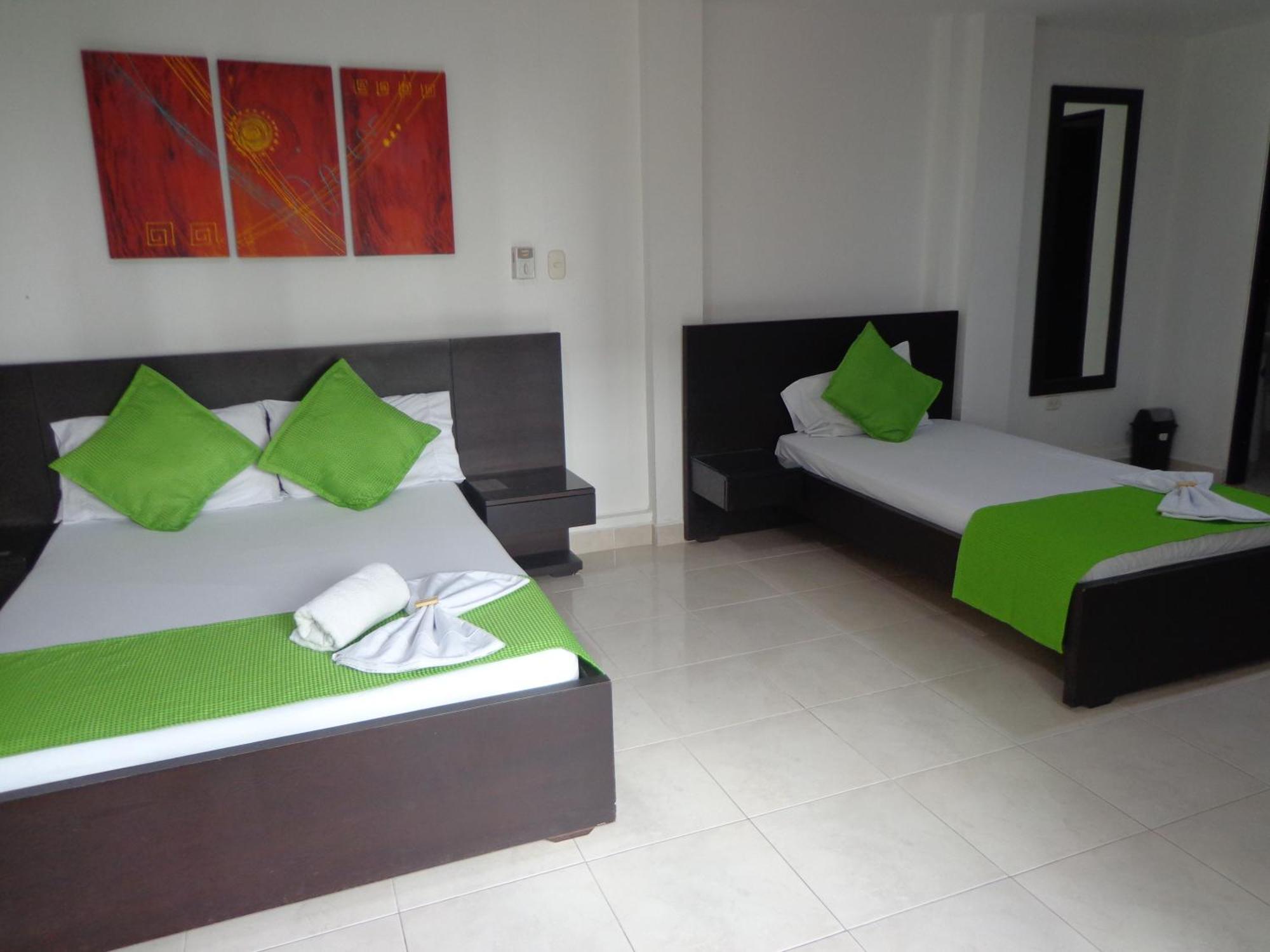 Hotel Chicala Salgar Puerto Salgar Номер фото